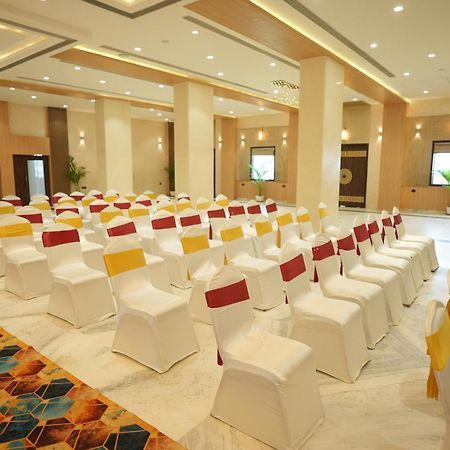 Palak Palace Hotels And Resort Bhopal Bagian luar foto