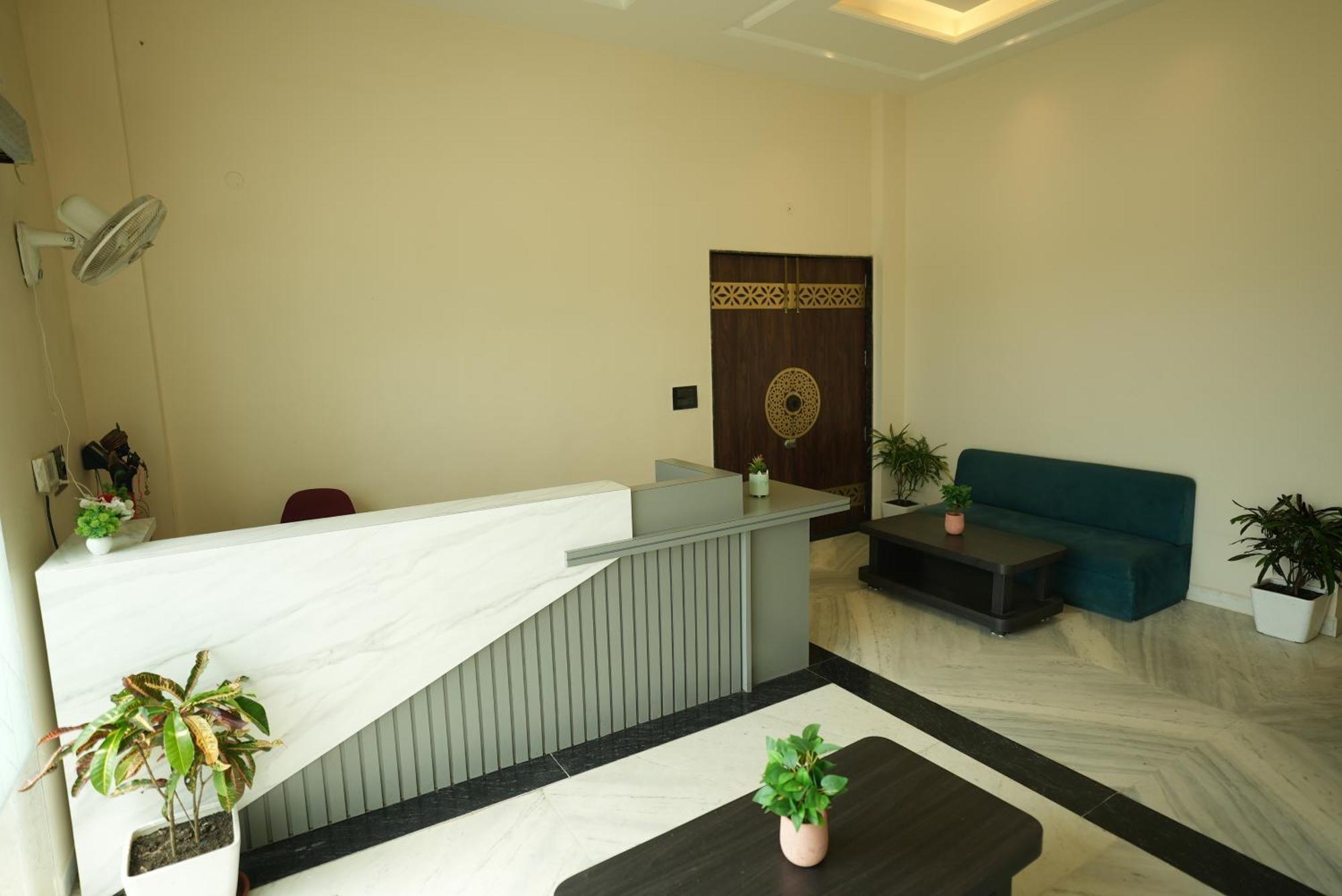 Palak Palace Hotels And Resort Bhopal Bagian luar foto