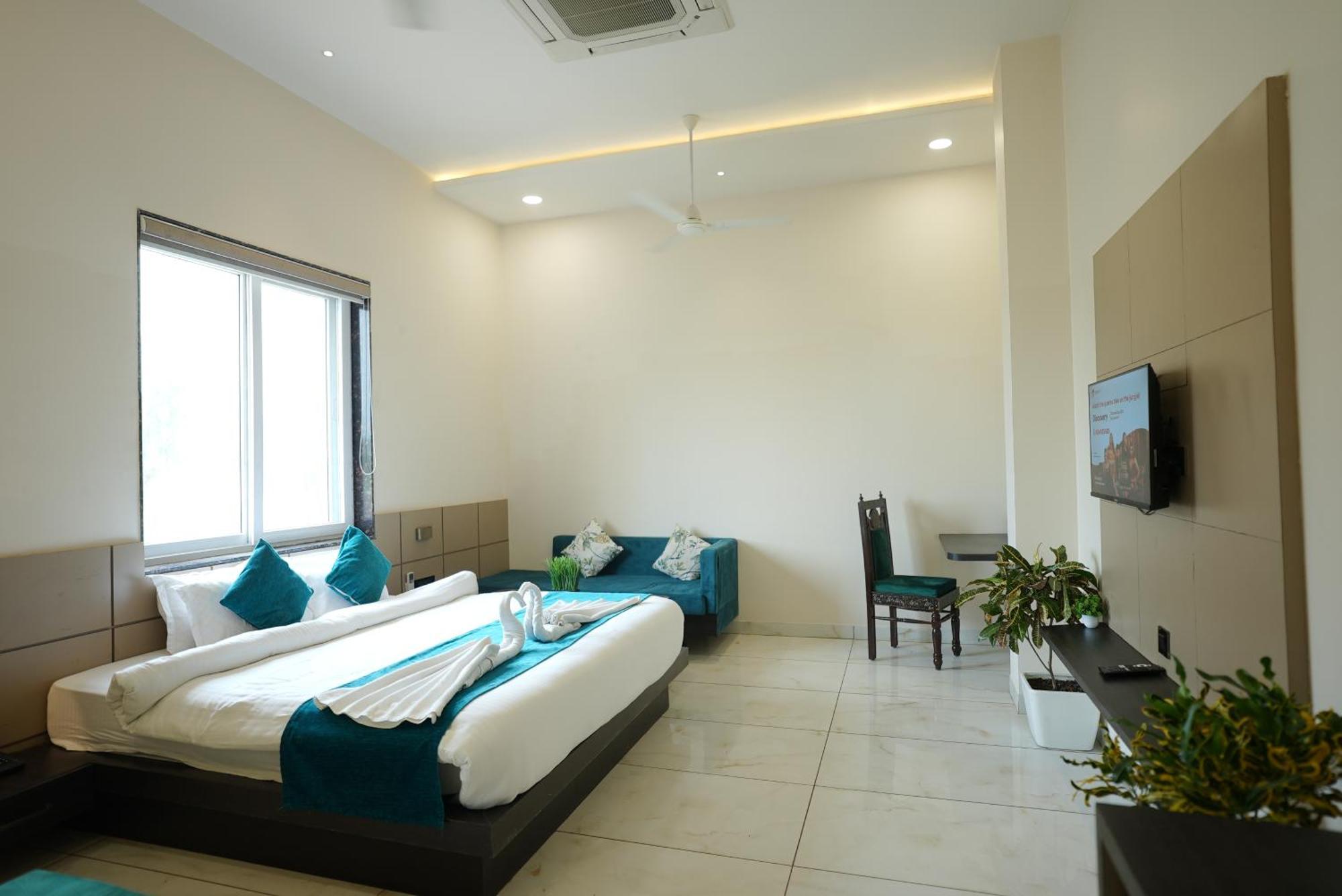 Palak Palace Hotels And Resort Bhopal Bagian luar foto
